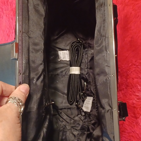 Killstar Monstra Daybag Velvet - Picture 11 of 16